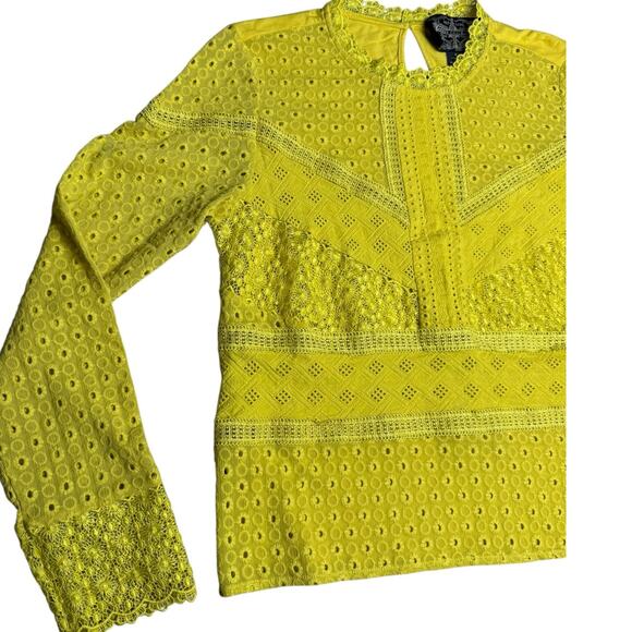 Anthropologie James Coviello Burnham Eyelet Lace Top Yellow Size Small - Picture 5 of 13